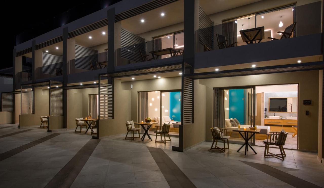 Lilium Luxury Suites Agia Marina Extérieur photo